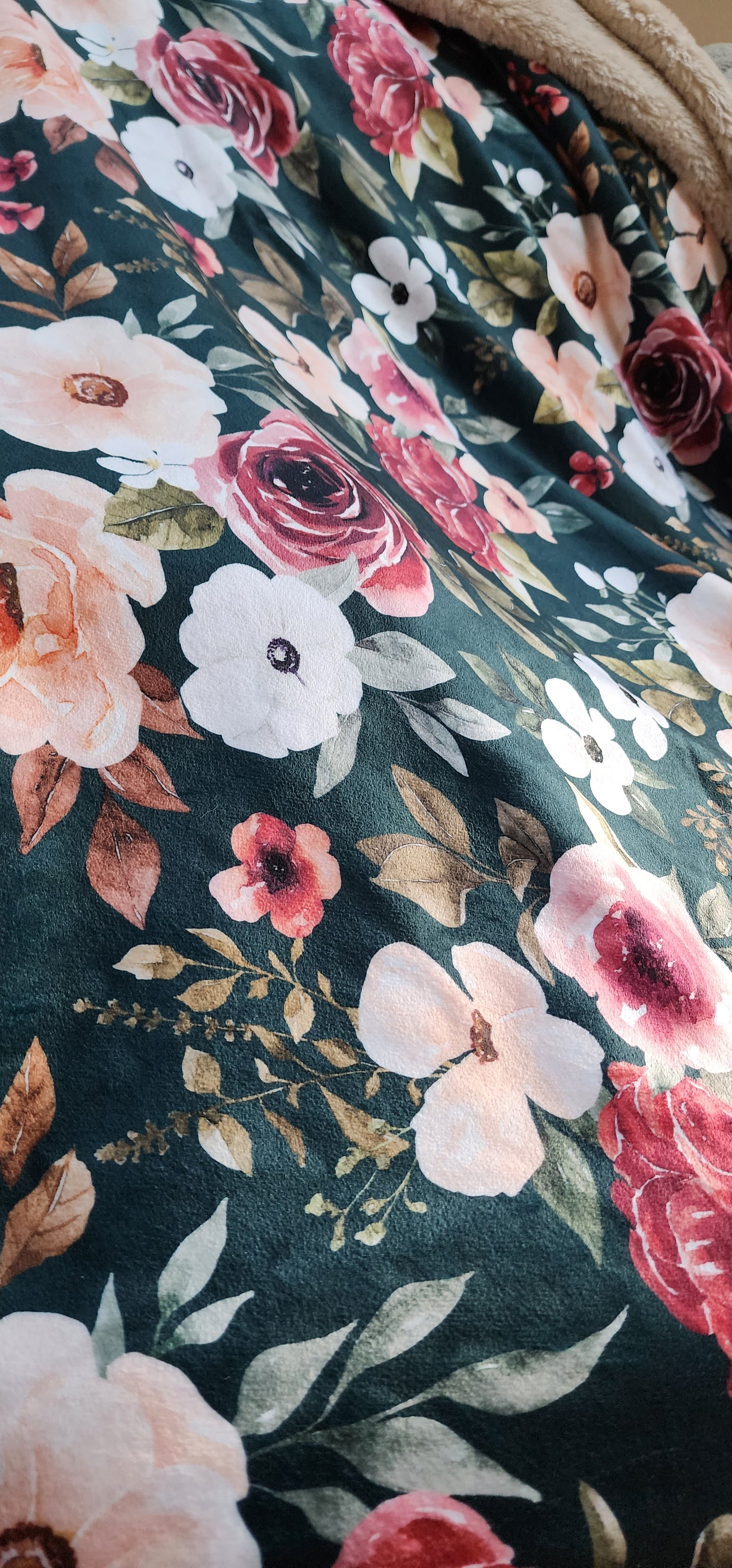 Green Winter Floral Sherpa Luxe Blanket