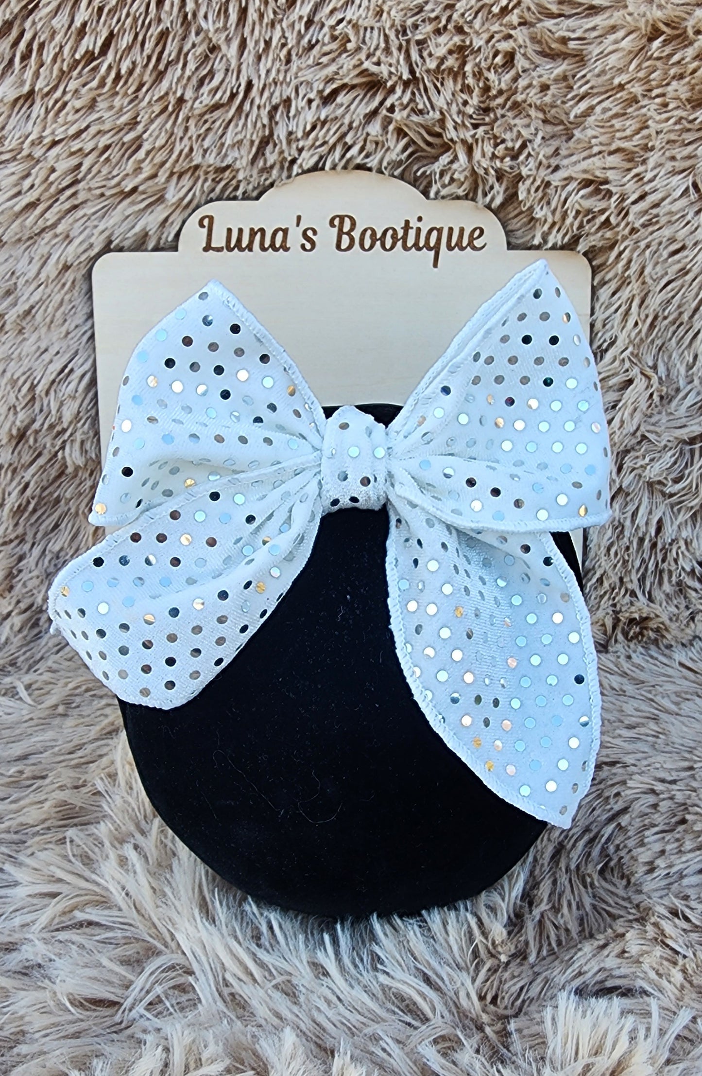 Metallic Dotted Isabel Bow