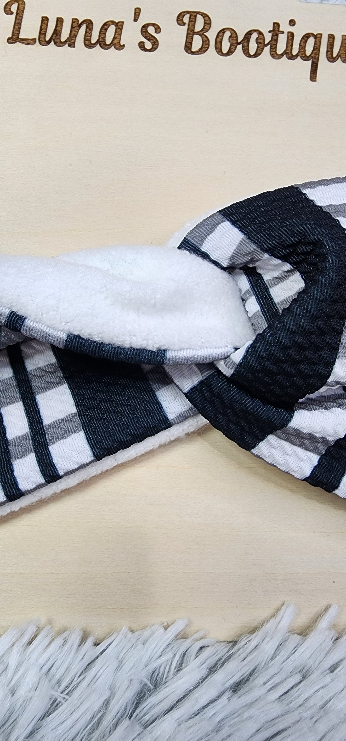 Black & White Plaid: Fleece Lined Twist Headband