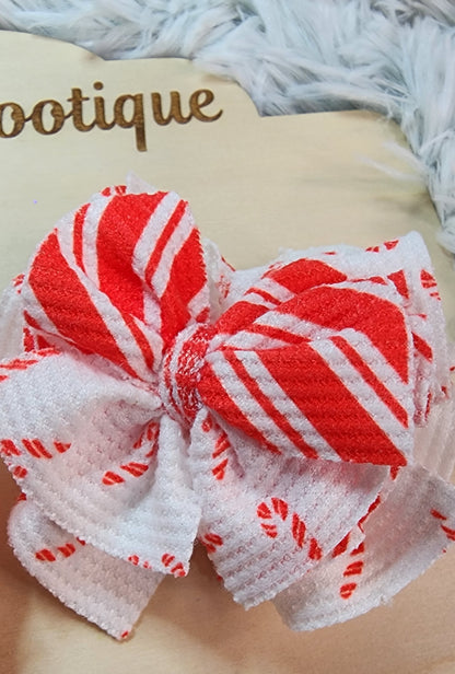 Dainty Candy Cane Shredded Piggies