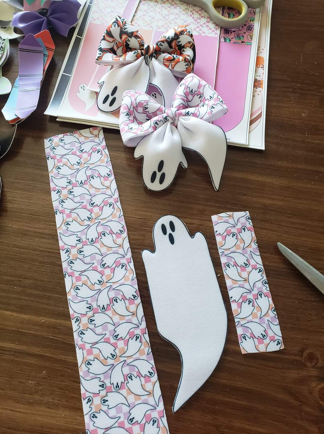 Ghostly Sailor Bows