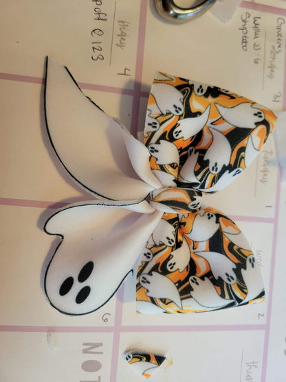 Ghostly Sailor Bows