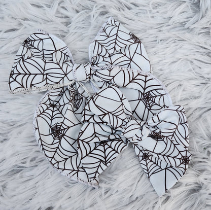 Glow In The Dark Spider Web Bow