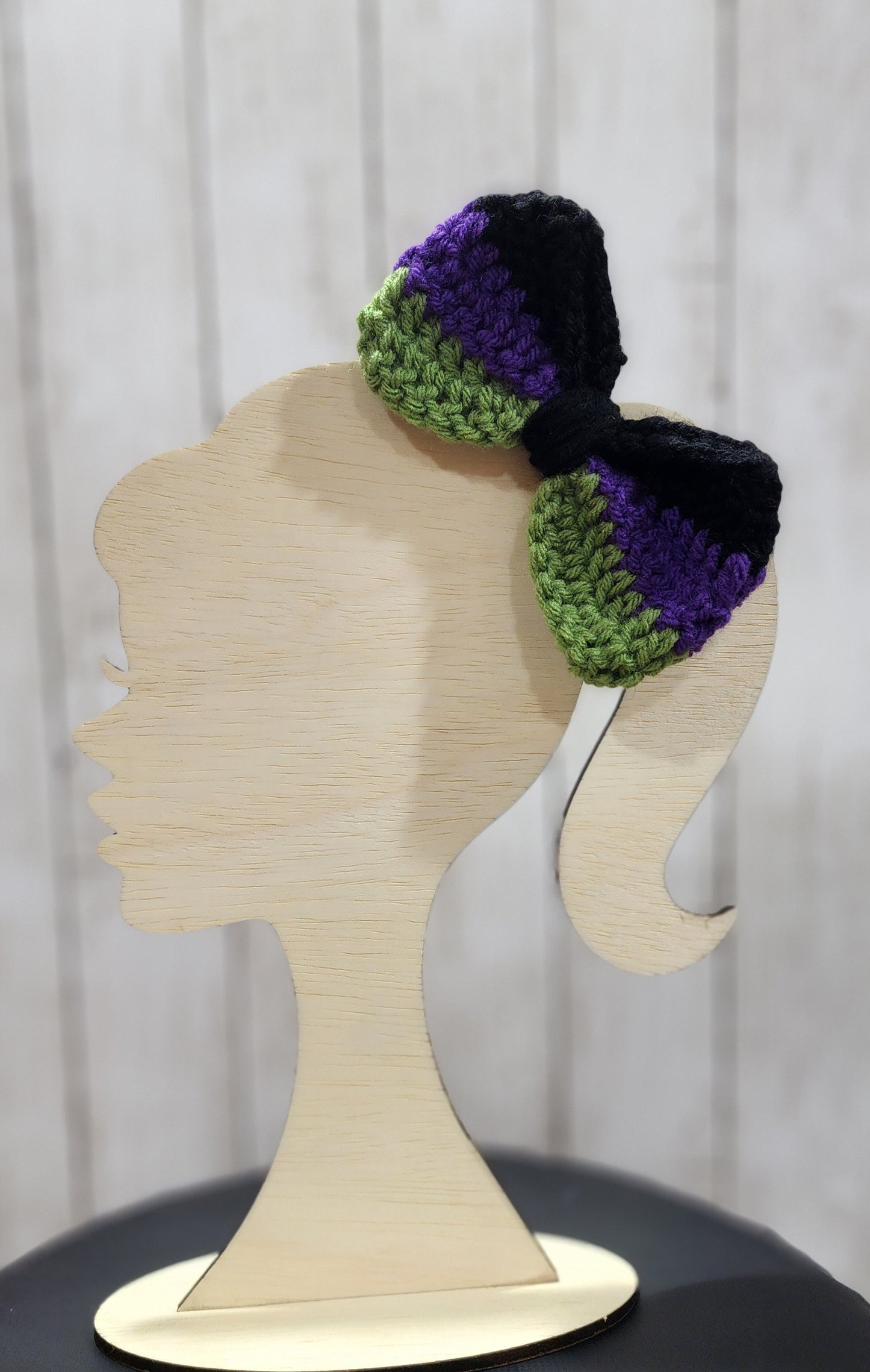 Crochet Halloween Puff Bow